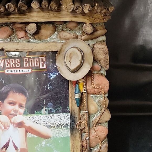 New-Rivers Edge Fieldstone Picture Frame Fly Fishing, and Santa fishing bundle - Picture 4 of 12